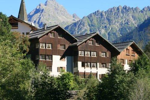 Felbermayer Hotel und Alpine Spa Montafon Aussenansicht e1663158932318